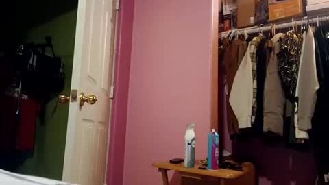 phxdivorcedad online show from March 4, 2025, 2:06 am