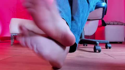 Snapshot of pia_mo chatting on February 9, 2025, 8:24 pm Special Couple Show - WELCOME TO XMAS 5 and 6 December - 2 at 8 pm COL hour online show from February 9, 2025, 8:24 pm