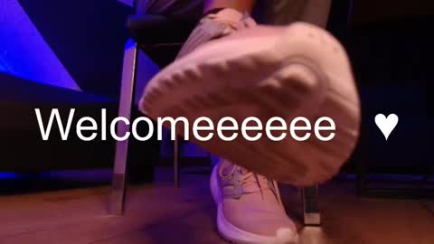 Snapshot of pia_mo chatting on November 2, 2025, 2:36 am Special Couple Show - WELCOME TO XMAS 5 and 6 December - 2 at 8 pm COL hour online show from November 2, 2025, 2:36 am