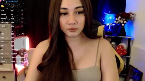 Pia online show from March 9, 2025, 8:31 pm