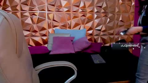  PIA FISHER  online show from March 3, 2026, 1:56 am