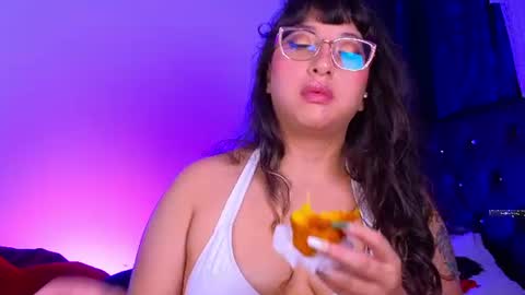 Snapshot of piafisher_2 chatting on June 12, 2026, 1:59 am Piafisher 2 online show from June 12, 2026, 1:59 am