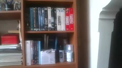 Snapshot of pichoun71 chatting on January 10, 2025, 10:28 am pichoun71 online show from January 10, 2025, 10:28 am