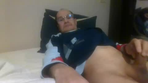 Snapshot of pichoun71 chatting on January 18, 2025, 7:07 am pichoun71 online show from January 18, 2025, 7:07 am