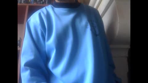 Snapshot of pichoun71 chatting on March 8, 2025, 11:05 am pichoun71 online show from March 8, 2025, 11:05 am