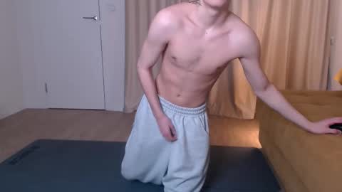 pickmerider online show from February 25, 2026, 10:52 pm