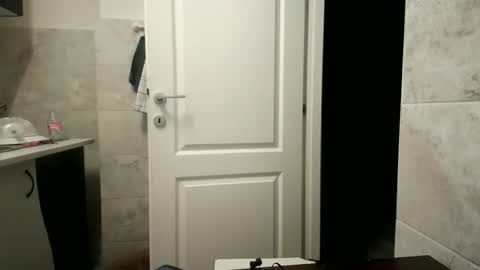 Moonie online show from November 30, 2025, 10:03 pm