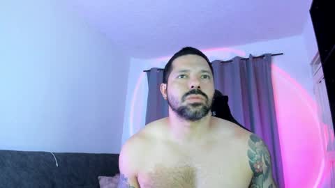 Snapshot of pierrevidal chatting on May 16, 2026, 12:29 am Pierre online show from May 16, 2026, 12:29 am