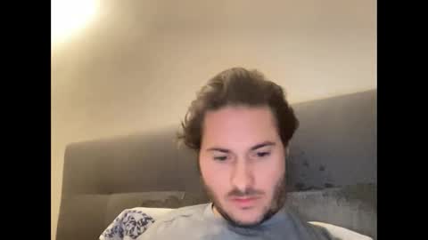 pierrot462900 online show from November 28, 2025, 6:21 pm