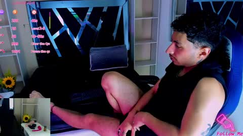 Snapshot of piggy_eddy chatting on September 24, 2025, 4:27 am Eddy Brock... Its a pleasure to talk to... online show from September 24, 2025, 4:27 am