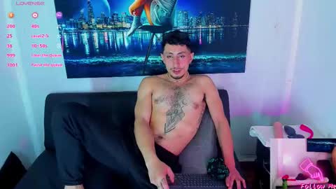 Snapshot of piggy_eddy chatting on October 12, 2025, 1:04 am Eddy Brock... Its a pleasure to talk to... online show from October 12, 2025, 1:04 am