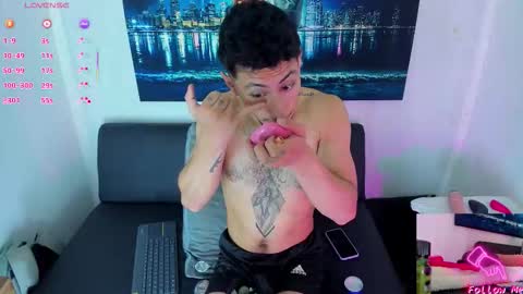 Snapshot of piggy_eddy chatting on October 13, 2025, 4:56 am Eddy Brock... Its a pleasure to talk to... online show from October 13, 2025, 4:56 am