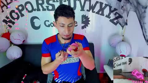 Snapshot of piggy_eddy chatting on October 25, 2025, 3:47 am Eddy Brock... Its a pleasure to talk to... online show from October 25, 2025, 3:47 am