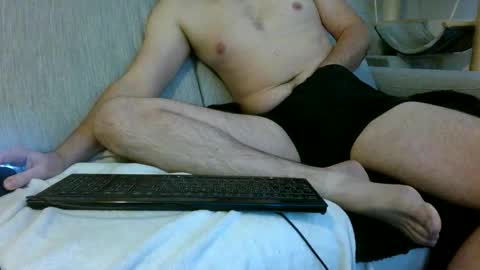 piiair33 online show from October 12, 2025, 5:28 am