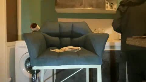 Pikafounes online show from April 11, 2026, 10:14 pm