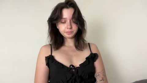 Snapshot of pileacadieri__ chatting on January 2, 2025, 10:48 am Trisha online show from January 2, 2025, 10:48 am