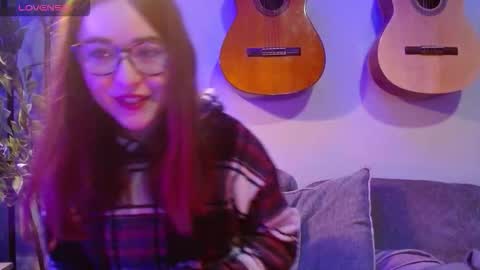 Snapshot of pillogoddess chatting on December 22, 2025, 8:22 am PilloGoddess online show from December 22, 2025, 8:22 am