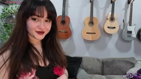 Snapshot of pillogoddess chatting on April 3, 2026, 12:14 pm PilloGoddess online show from April 3, 2026, 12:14 pm