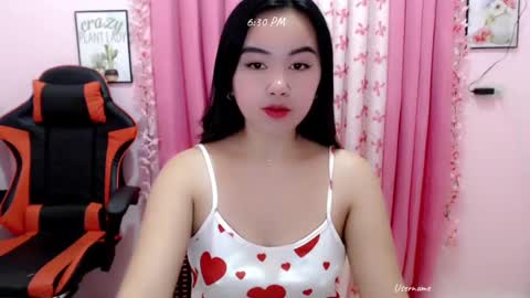 Snapshot of pinay_nica chatting on January 22, 2025, 10:29 am pinay_nica online show from January 22, 2025, 10:29 am