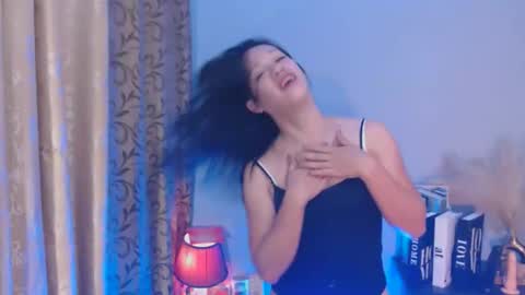 pinay_shawnx online show from January 9, 2026, 8:43 pm