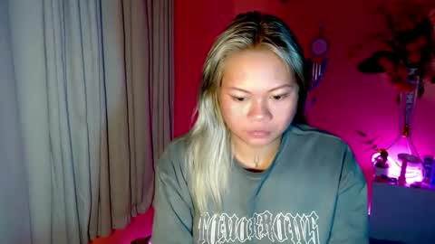 Snapshot of pinay_sweetlenatashaxx chatting on October 8, 2025, 10:24 am call me natasha online show from October 8, 2025, 10:24 am