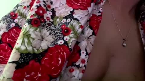 pinayaudrey online show from March 5, 2025, 10:33 am