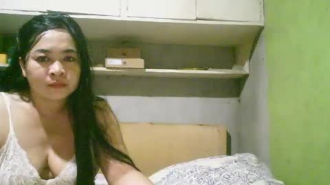 Snapshot of pinaycuddles chatting on June 20, 2026, 5:27 pm pinaycuddles online show from June 20, 2026, 5:27 pm