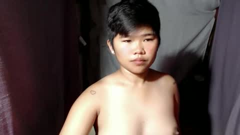 Lyn the Lesbian online show from November 7, 2025, 9:15 pm