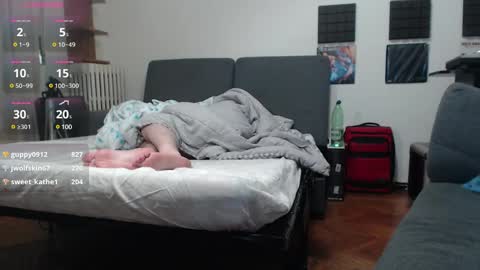 pingones 79 online show from February 13, 2025, 6:20 am