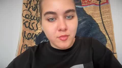 Susie online show from January 14, 2026, 3:56 am