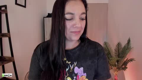 Snapshot of pink_kitten_ chatting on April 22, 2026, 4:08 pm Eli online show from April 22, 2026, 4:08 pm