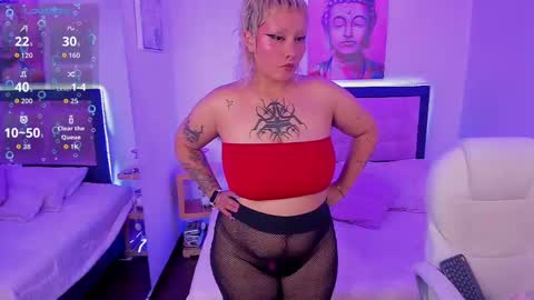 pink_maddy online show from September 27, 2025, 4:17 am