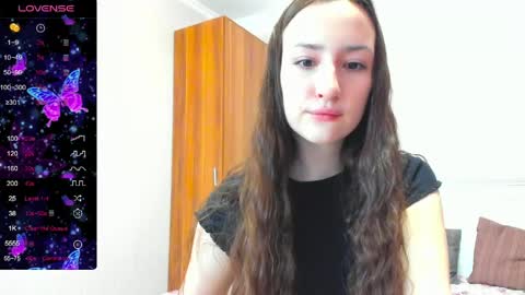 pink_soda33 online show from May 23, 2026, 6:18 am