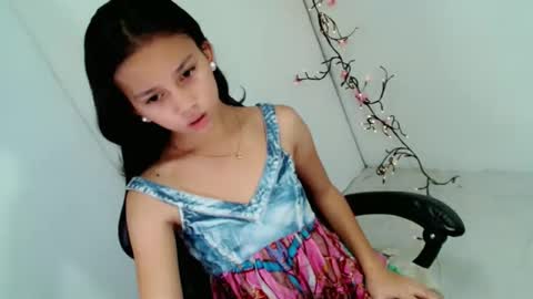 pinkdollbaby_ online show from May 4, 2026, 6:42 am