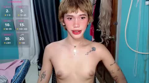 Snapshot of pinke_princesx1 chatting on May 1, 2026, 10:20 am Cherry online show from May 1, 2026, 10:20 am
