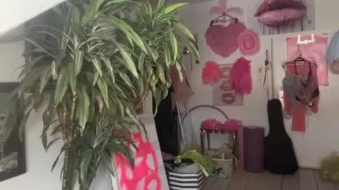 pinkfag online show from July 8, 2026, 7:46 am