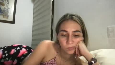 Snapshot of pinkilola chatting on March 23, 2026, 12:03 am Pinkilola online show from March 23, 2026, 12:03 am