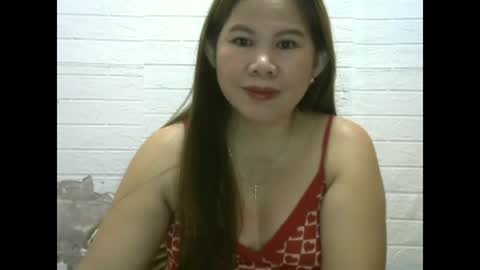 pinkishpusiemom18 online show from January 17, 2025, 8:22 pm