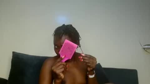Serena online show from May 18, 2026, 3:40 pm