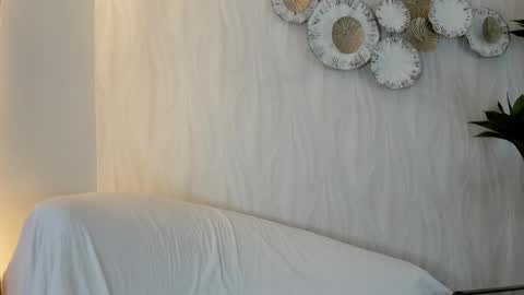 pinkmoon30 online show from February 9, 2026, 11:36 am