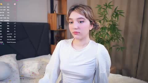 Snapshot of pinkncrazy chatting on February 24, 2025, 3:02 am HERES ALICE WELCOME EVERYONE LOVENSE DOMI REACT TO YOUR TIPS LETS MAKE A GREAT SHOW TOGETHER online show from February 24, 2025, 3:02 am
