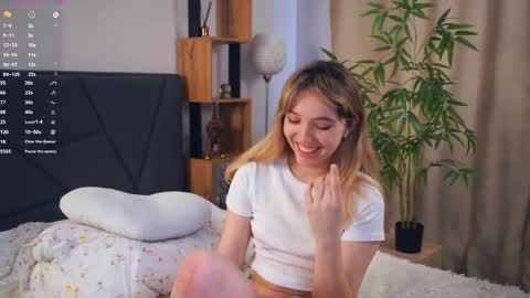 Snapshot of pinkncrazy chatting on March 2, 2025, 1:38 pm HERES ALICE WELCOME EVERYONE LOVENSE DOMI REACT TO YOUR TIPS LETS MAKE A GREAT SHOW TOGETHER online show from March 2, 2025, 1:38 pm