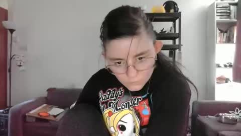 pinkwife97 online show from September 16, 2025, 8:37 am