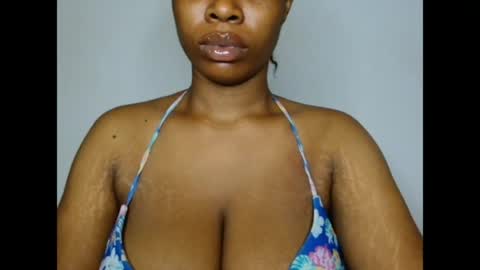 pinkxsugar online show from April 27, 2026, 9:35 pm