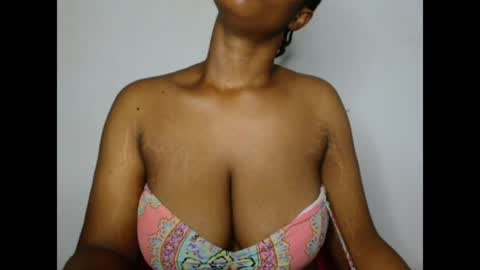 pinkxsugar online show from May 15, 2026, 11:23 pm