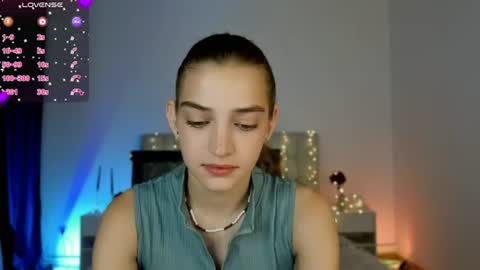 pinky_piee__ online show from July 25, 2026, 12:36 pm