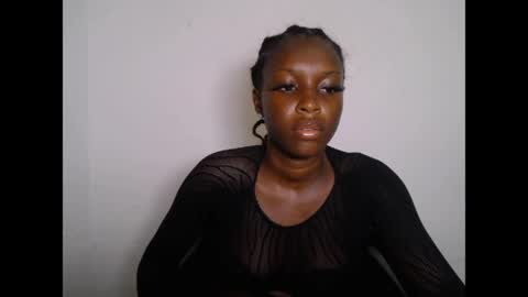 pinkykiki_247 online show from April 25, 2026, 2:25 pm