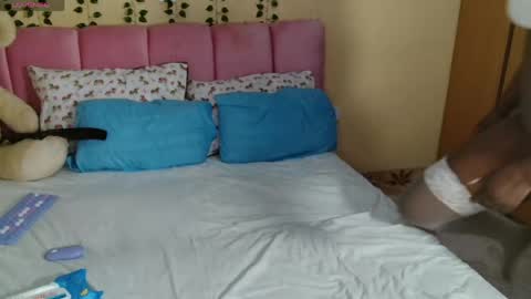 Pinky online show from March 12, 2026, 12:50 am