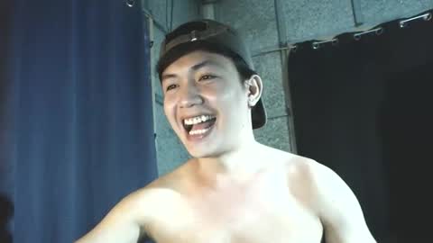 Snapshot of pinoy_petitehugecock chatting on September 27, 2025, 4:12 pm alex online show from September 27, 2025, 4:12 pm