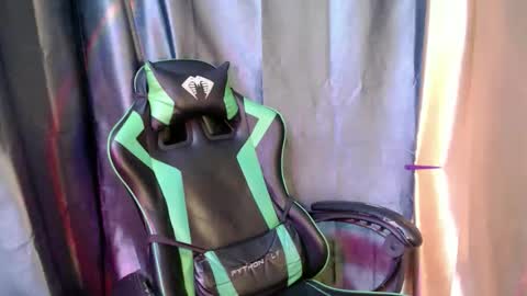 pinoy_shyboy69 online show from May 3, 2026, 11:27 am